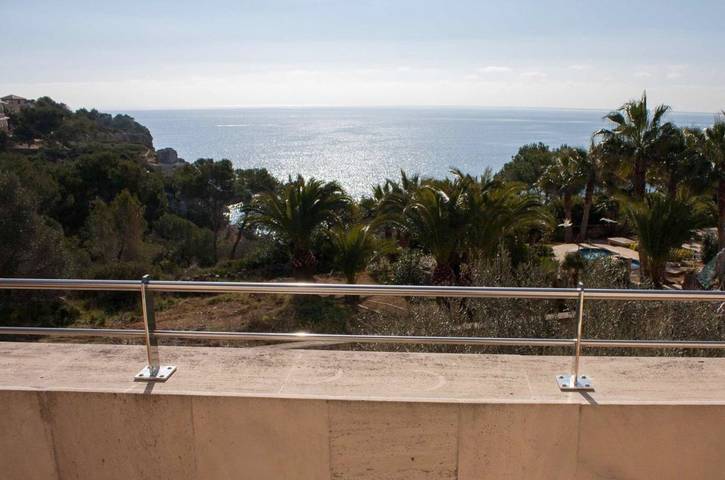 Hütte für 14 Personen, mit Balkon und Whirlpool sowie Terrasse und Garten in Santanyí - 4