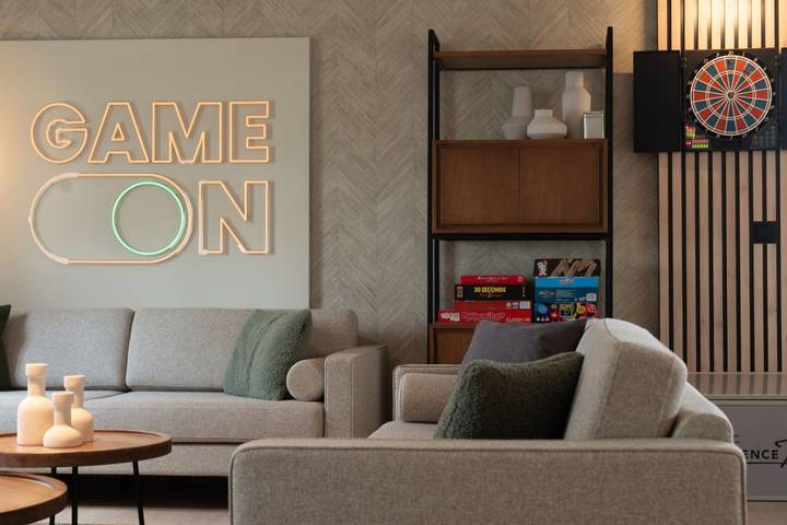 Vakantiehuis voor 20 personen, with tuin and sauna as well as zwembad, met huisdier in Thorn