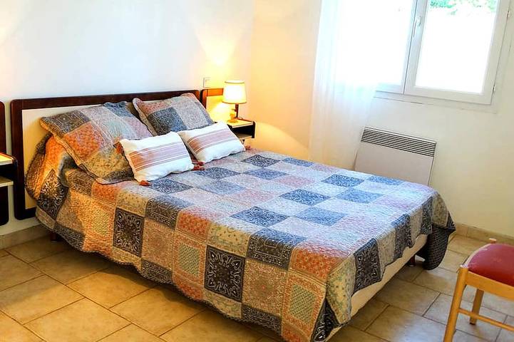 Gîte 4 pers Verdon - terrace, private garage, Wi-Fi, near Lake Quinson in Quinson, Alpes de Alta Provenza
