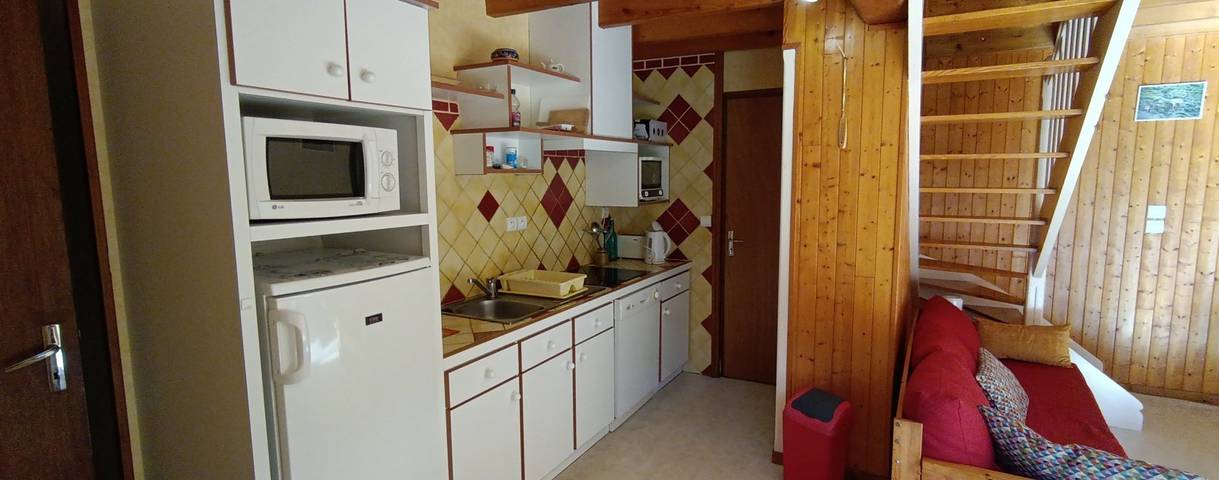 Gîte pour 5 personnes, avec terrasse et jardin dans Vallée d'Ossau - 4