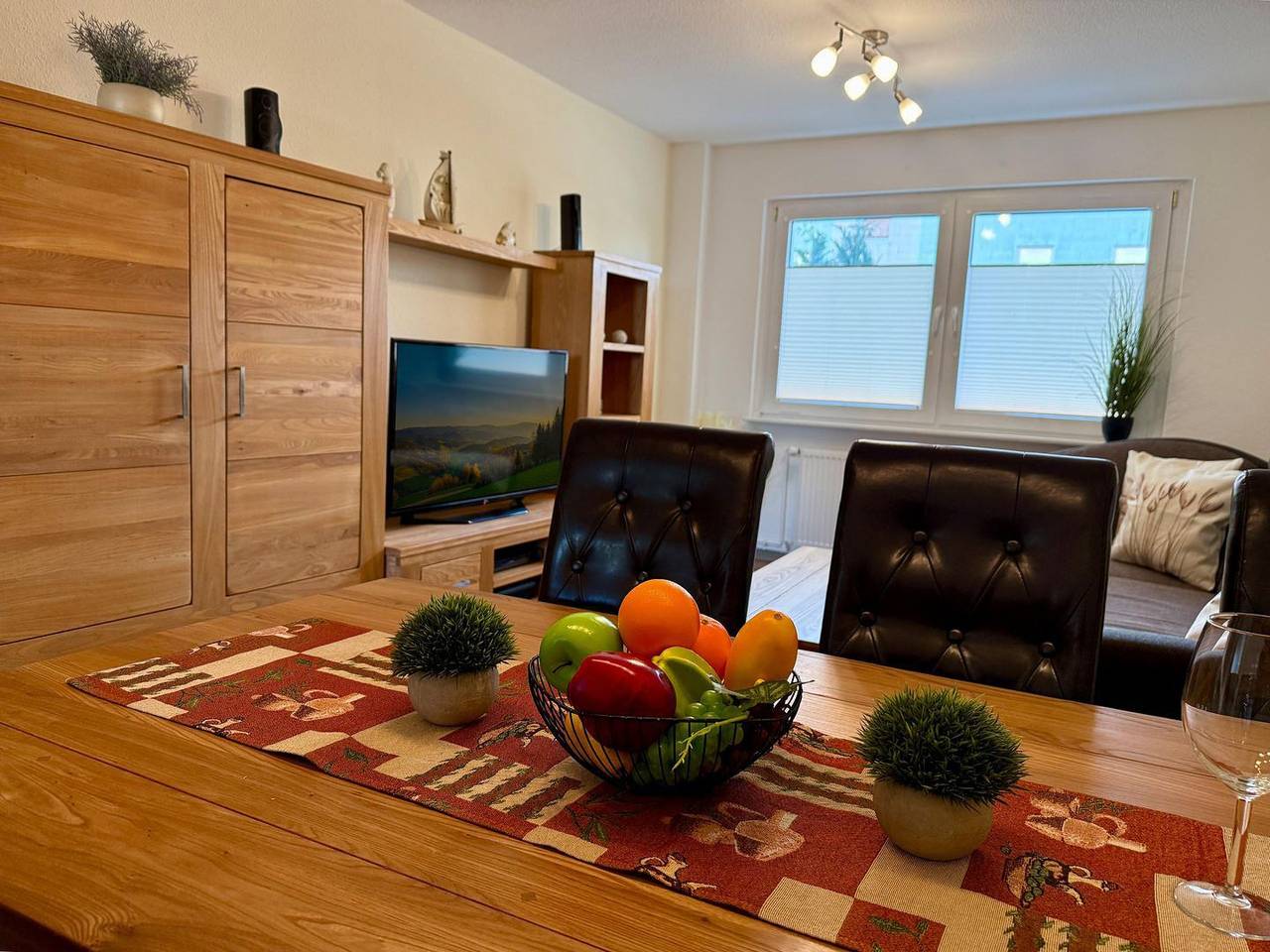 Ganze Wohnung, Komfortable Ferienwohnung Dahlienblüte in Bad Sülze für bis zu 4 Personen in Bad Sülze, Recknitz-Trebeltal