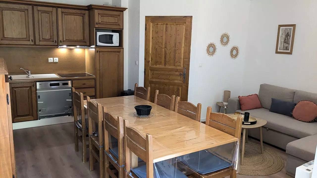 Appartement entier, Trois pièces 8 pers. résidence Chalet D'Orcieres + place de parking couverte in Orcières, Parc national des Écrins