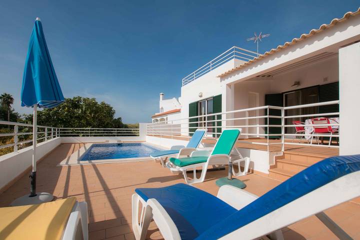 Villa pour 6 personnes, avec Balcon/Terrasse et Balcon ainsi que Terrasse et Piscine à Altura