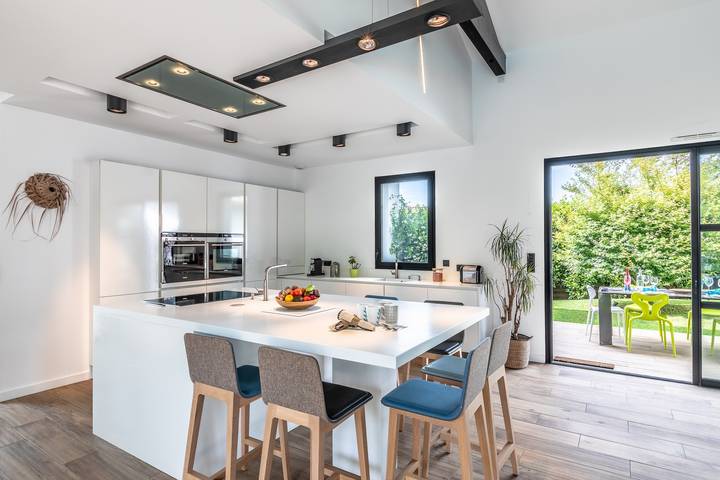 Villa pour 8 personnes, avec jardin ainsi que piscine et terrasse au Pays basque - 4