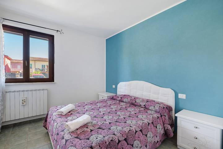 Hel lägenhet, Apartment 'Un Filo Di Lilla' with Private Terrace in Santa Maria degli Angeli, Assisi