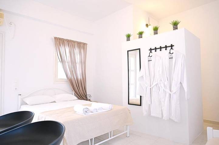 Gîte pour 3 personnes, avec vue et terrasse dans Κανάλα - 2