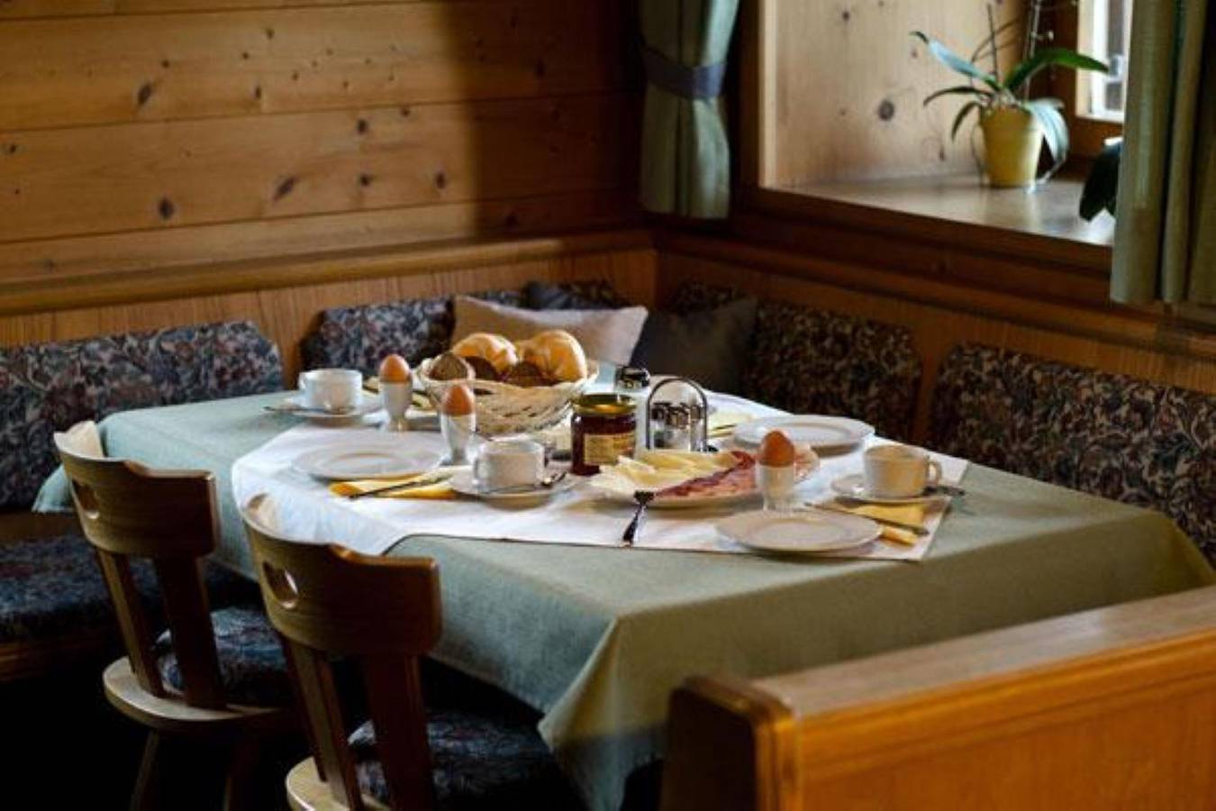 Doppelzimmer mit Dusche, Wc Kurzaufenthalt in Loferer und Leoganger Steinberge, Leogang