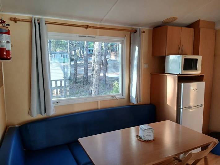 Mobil home pour 4 personnes, avec bassin pour enfant à Fabrezan - 3