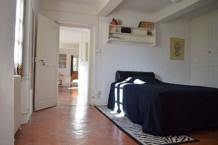 18th Century Stone Farmhouse in Olive Grove in Seillans, Draguignan region