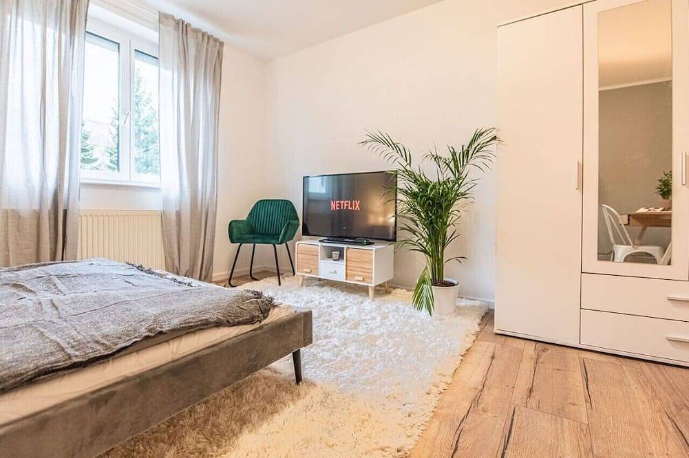 Ganze Wohnung, Arbio I Fair & Uni Augsburg Göggingen in Augsburg, Bayerisch Schwaben