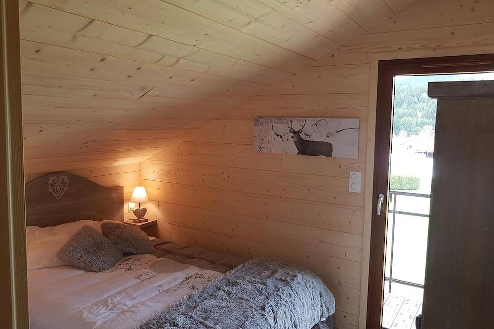 Chalet recent clôturé vue  sur la nature et la montagne wifi charges incluses in Gerbépal, Parc naturel régional des Ballons des Vosges