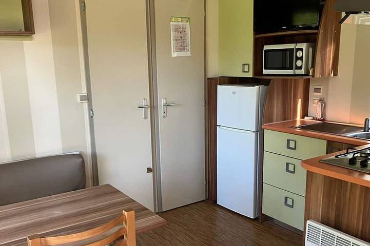 Mobil home pour 4 personnes à Fontenoy-le-Château