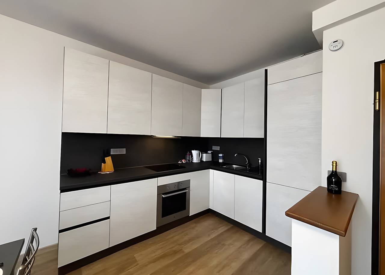 Cały apartament, Dennis House Apartment with Lake View, Private Terrace, and Wi-Fi in Gravedona, Gravedona ed Uniti