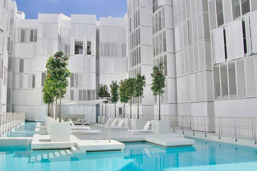 Ganze Wohnung, Ibiza - Apartment - Sleeps 4 - Parking - Pool in Talamanca, Ibiza Stadt