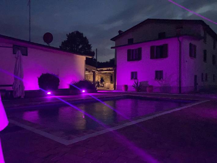 Apartament wakacyjny dla 7 osób, z basen i ogród oraz jacuzzi w Prowincja Bolonia