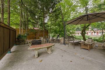 Log Cabin for 8 Guests in Helen, Chattahoochee National Forest, Picture 3