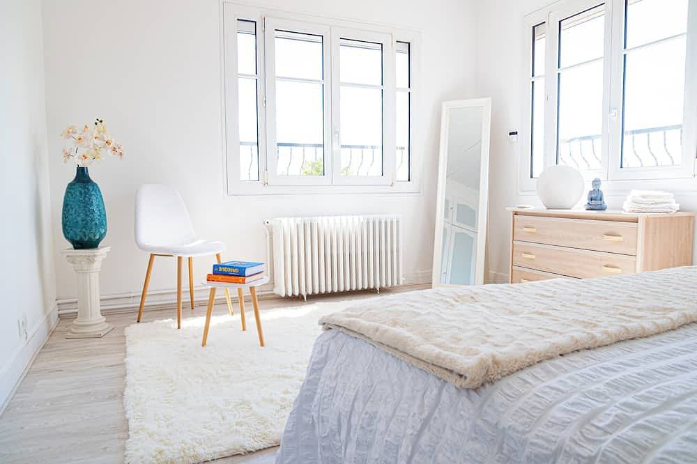 House in the center of Versailles, 5 minutes from the château and freeway in Versailles, Yvelines