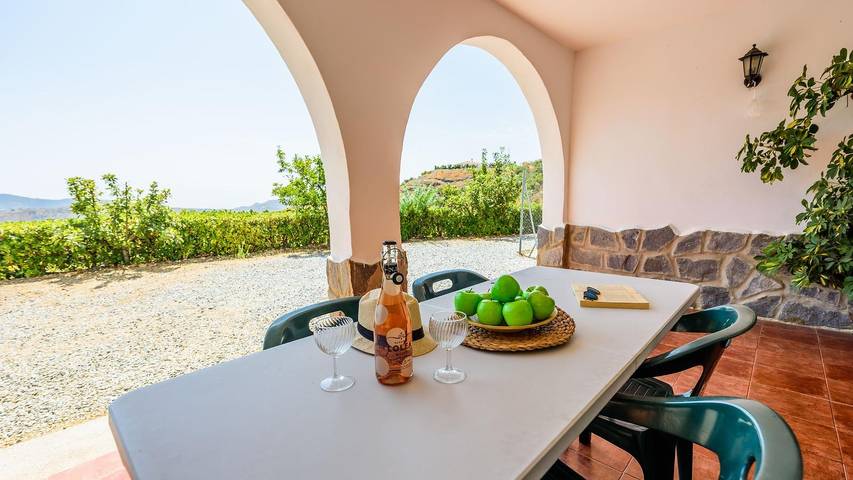 Casa rural para 9 personas, con piscina en Sedella - 3