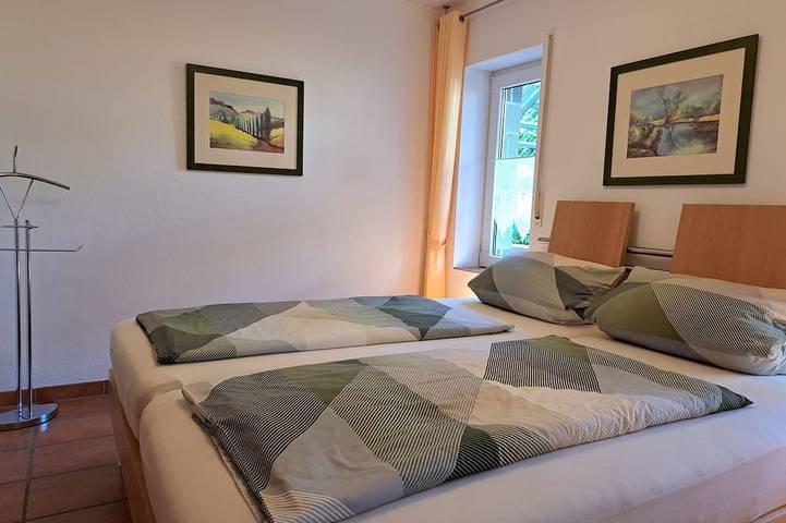 Ferienwohnung für 2 Personen, mit Garten und Terrasse in Alf - 3