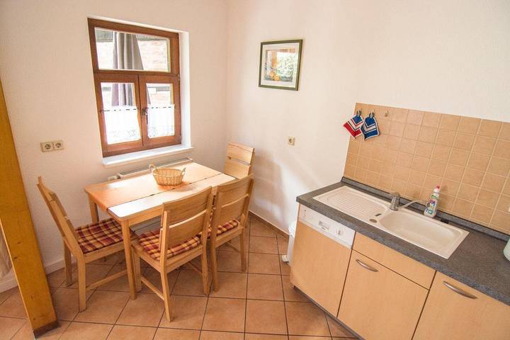 Ferienwohnung für 4 Personen, mit Garten und Balkon, kinderfreundlich in Stolberg (Südharz) - 3