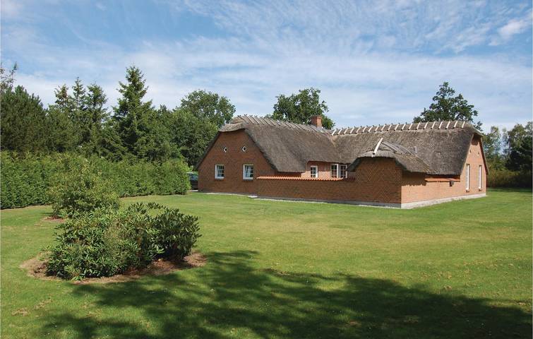 Ferienhaus für 12 Personen, mit Terrasse und Pool sowie Whirlpool und Sauna, mit Haustier in Lolland-Falster - 2