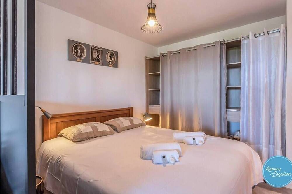 Entire apartment, Golf Apartment - Talloires in Talloires-Montmin, Annecy region