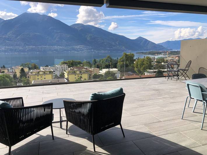Ferienwohnung für 6 Personen, mit Balkon und Ausblick sowie Seeblick in Minusio