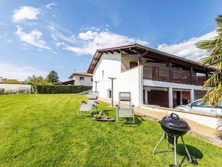 Location de vacances pour 4 personnes, avec Terrasse et Jardin à Anglet