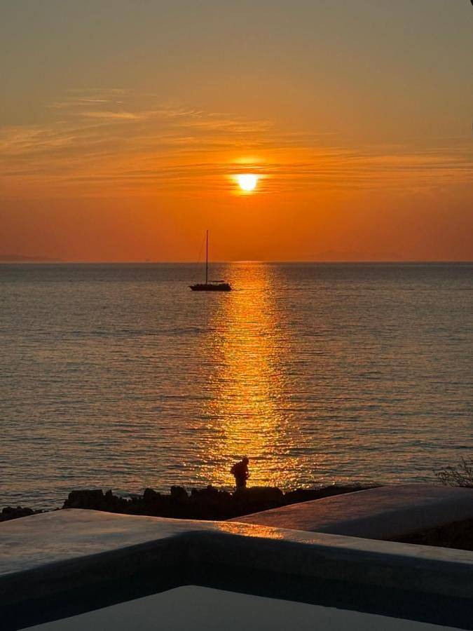Appart’hôtel pour 2 personnes, avec Terrasse et Bassin pour enfant ainsi que Piscine et Vue