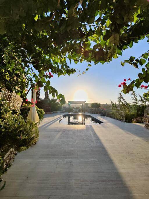 Ferienhaus für 6 Personen, mit Ausblick und Garten sowie Pool in Gozo