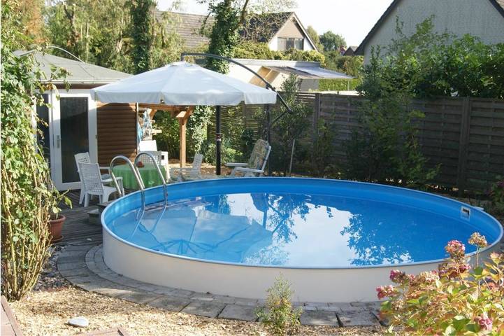 Ferienhaus für 6 Personen, mit Pool und Garten sowie Sauna und Ausblick