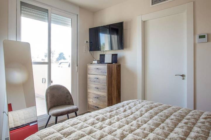 Lovely home in Cartagena with kitchen in Playa Perla de Levante (Cartagena), Cartagena