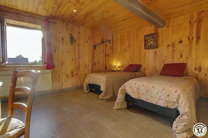 Location de vacances pour 4 personnes, avec jardin à Chazey-sur-Ain - 3