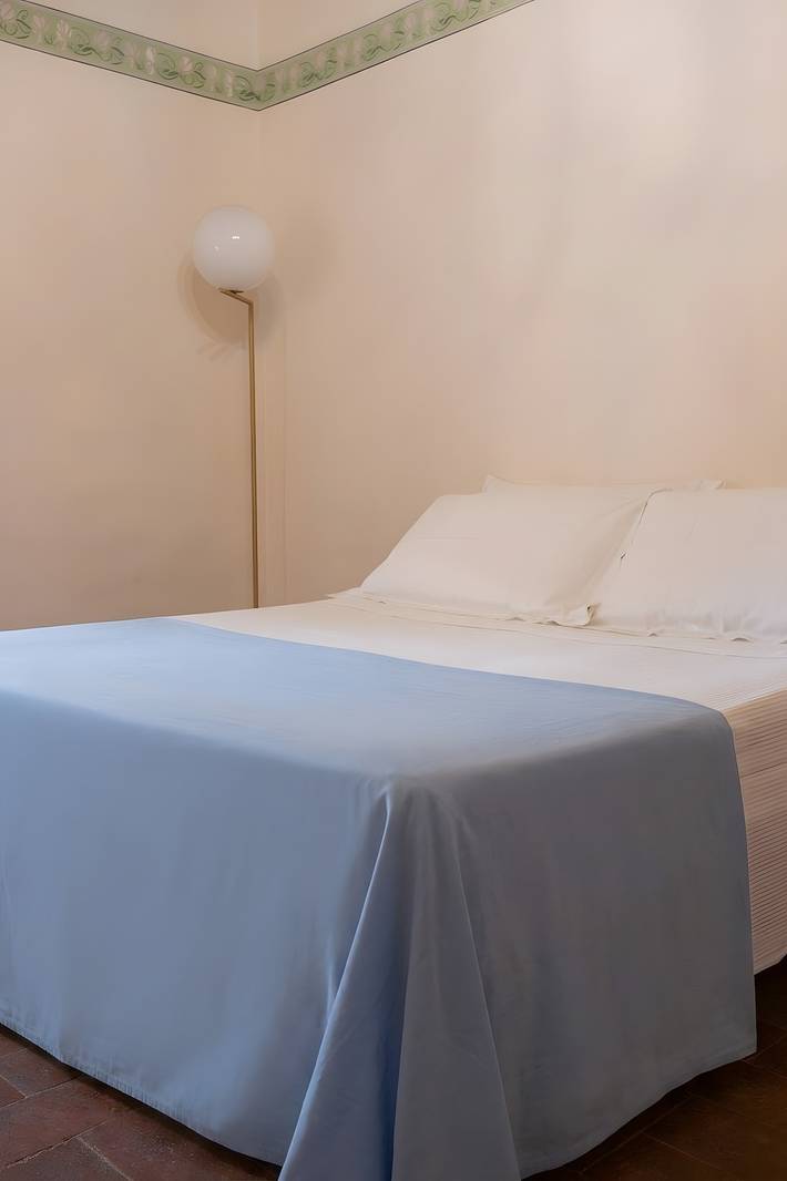 Room 'The Mediterranean' with Mountain View, Wi-Fi and Air Conditioning in Lucca, Den Italienske Riviera