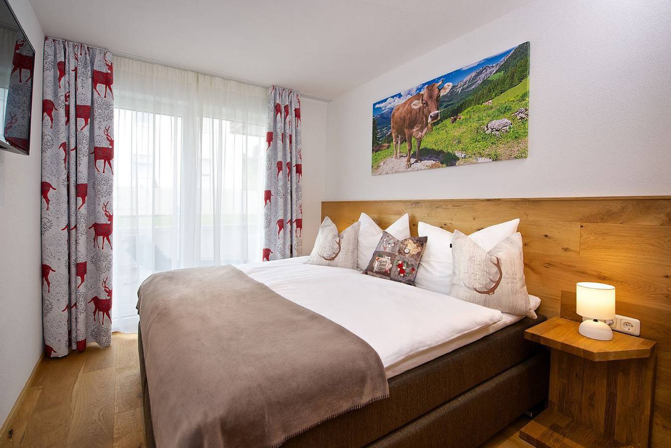 Ganze Wohnung, 5 * Ferienwohnung Allgäuer Alm mit Schwimmbad und Sauna in Oberstaufen, Bayerisch Schwaben