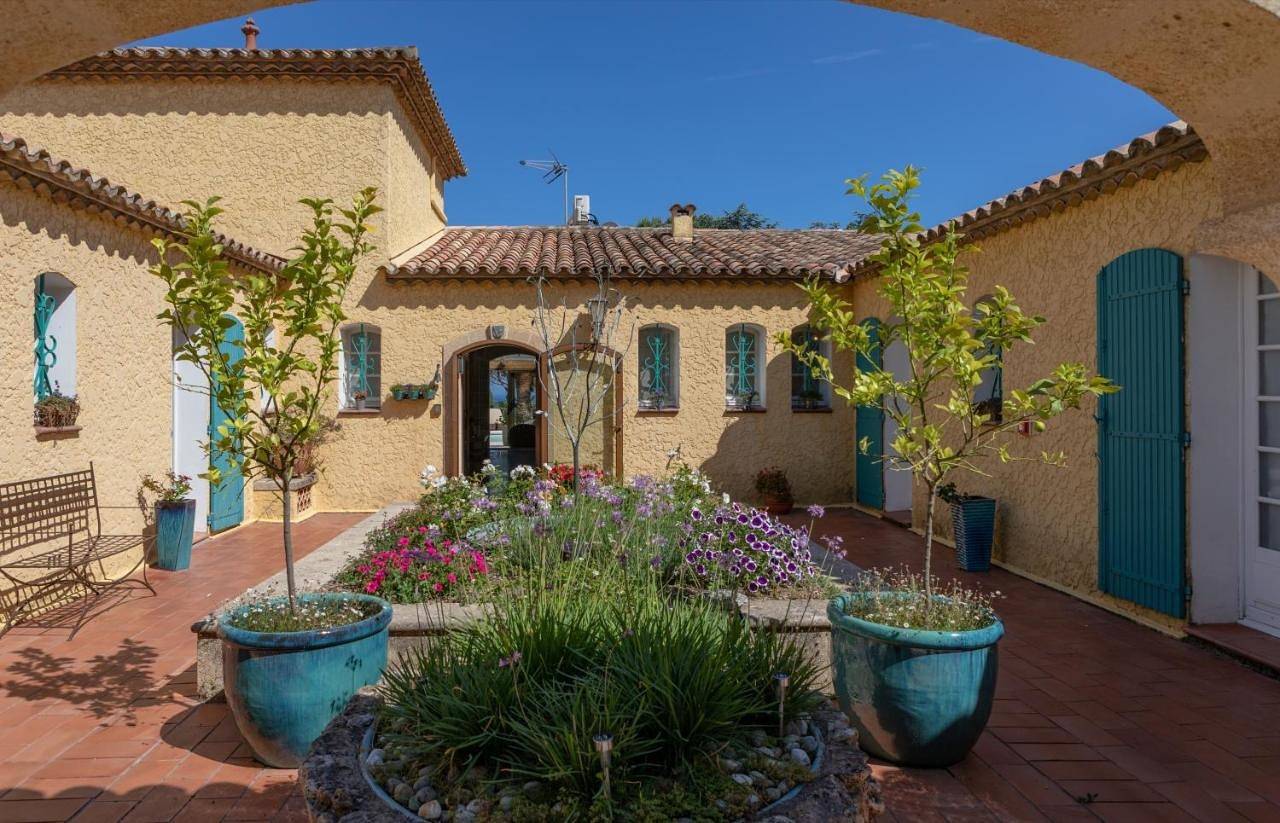 Le Pavillon de Pampelonne in Saint-Tropez, Côte méditerranéenne (France)