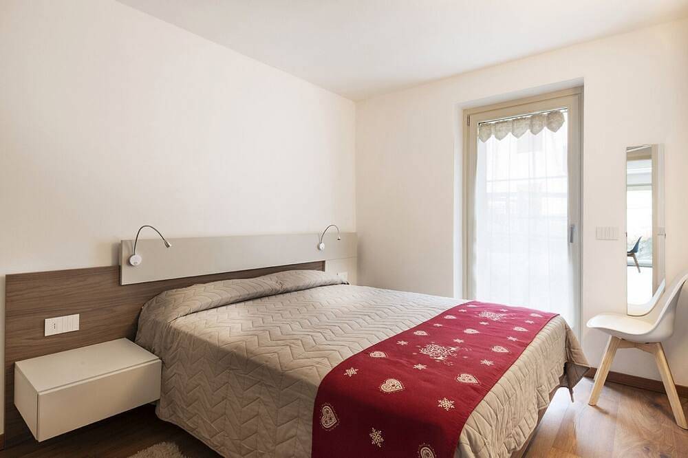 Ganze Wohnung, Elyana's Home - Two Bedroom Apartment, Sleeps 6 in Vezza d'Oglio (dorf), Vezza d'Oglio
