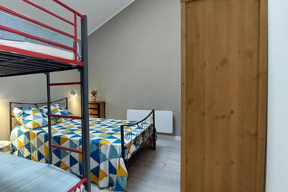 Apartamento entero, Acogedor apartamento de 2 habitaciones. in Vayres, Región de Libourne