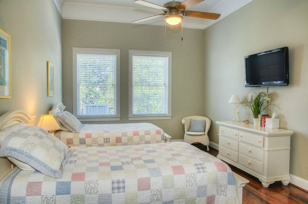 Ganze Wohnung, Steuerbord an der Brücke des Kapitäns - Historische Southport Condo in Southport (NC), Brunswick County