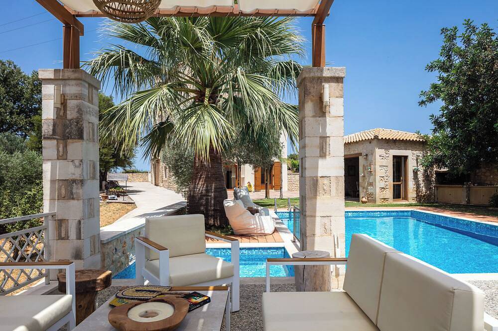 Tolle Aussicht, privatem Pool, Tavernen & Café zu Fuß zu erreichen, bei der Stadt in Rethymno und Umgebung
