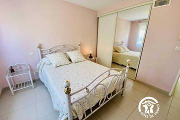 Gîte pour 4 Personnes dans Narbonne, Côte d'Améthyste, Photo 1