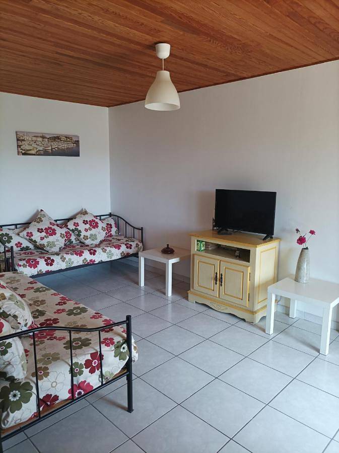 Apartamento de vacaciones para 6 personas, con jardín y vistas - 1