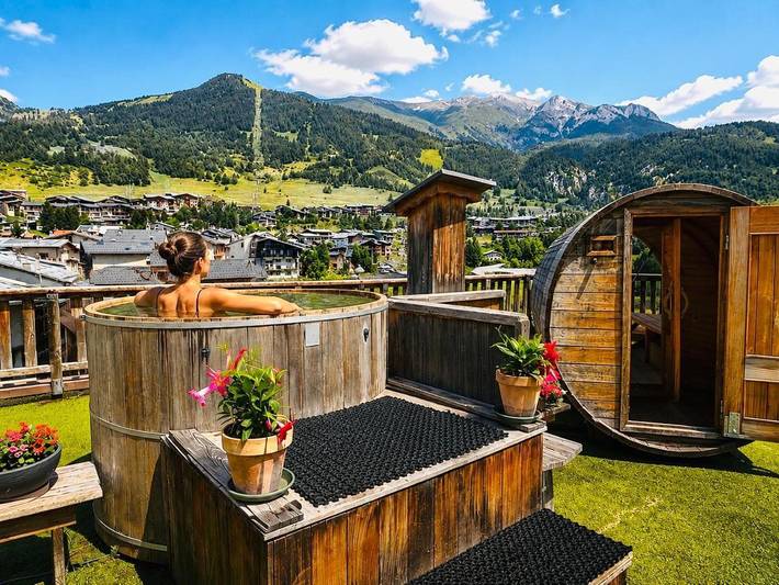Hôtel pour 2 personnes, avec Balcon et Terrasse ainsi que Sauna et Vue