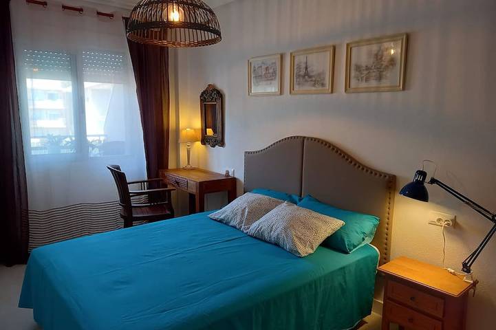 Appartement entier, Apartotel La Rotonda, penthouse avec option solarium Romero. 5 min de Cabo Roig in Orihuela, Costa Blanca