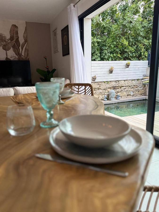 Location de vacances pour 6 personnes, avec piscine et terrasse à Alès - 2