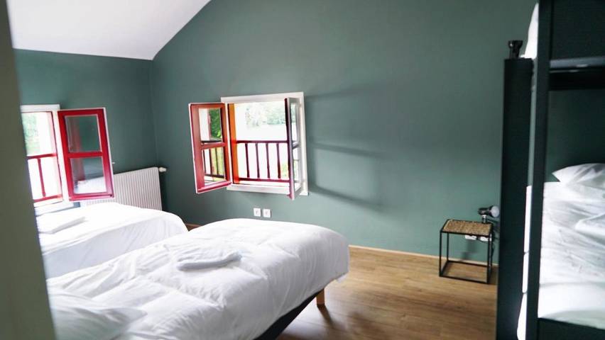 Location de vacances pour 10 personnes, avec vue et jardin à Chambellay - 4