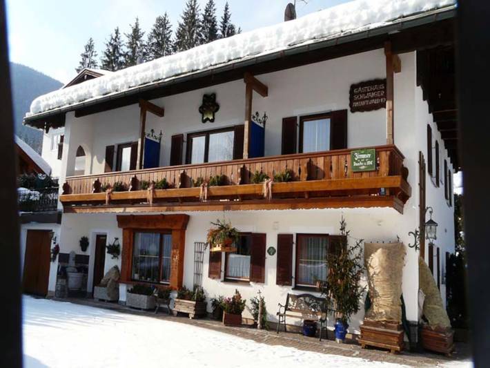 Pension für 2 Personen, mit Terrasse und Balkon/Terrasse in Schönau am Königssee - 2