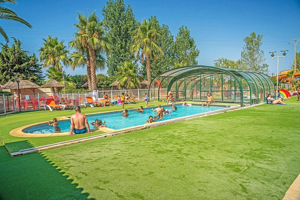 Zecamping 4 étoiles 500m plage piscine couverte animaux acceptés club enfant in Sérignan, Côte méditerranéenne (France)
