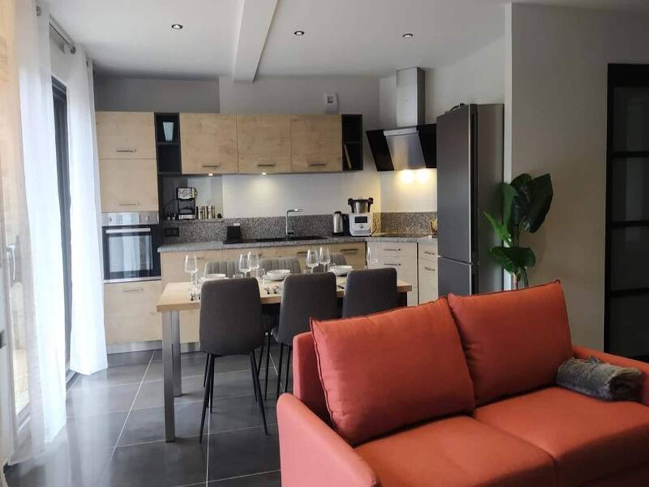 Appartement entier, Gמte de France 6 personnes in Rieutort-de-Randon, Région de Mende