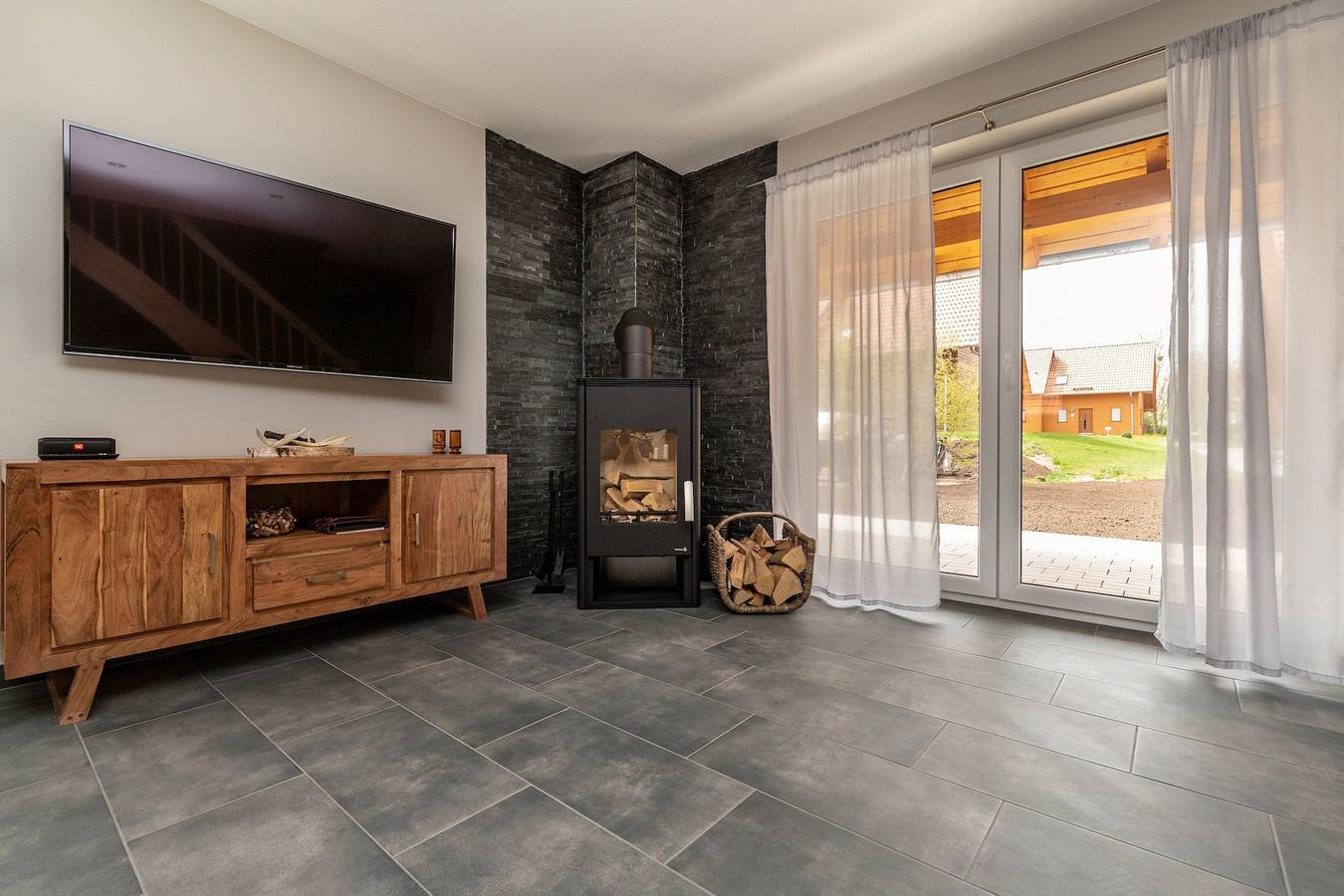 Harzhirsch in Hasselfelde, Harz (Sachsen-Anhalt)